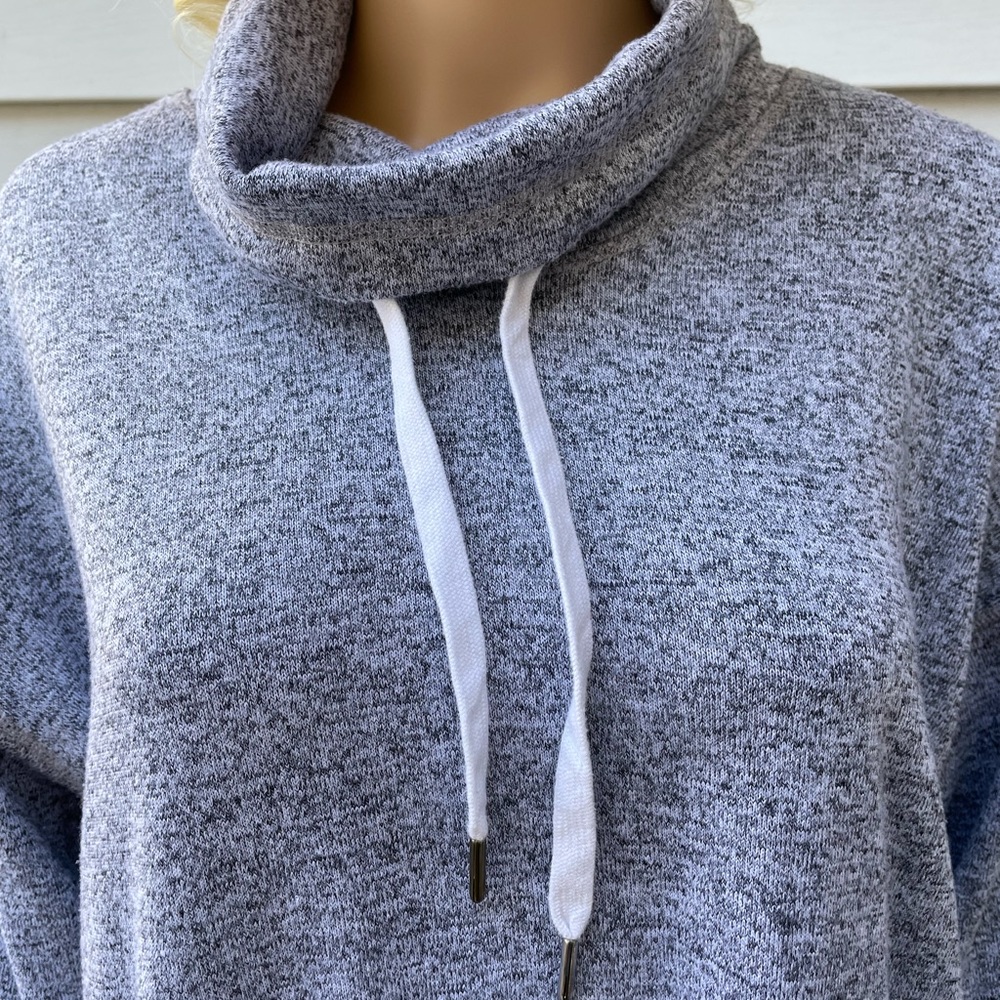 Old Navy Gray Large Funnel-Neck Sweater Long Sleeves Oversized Extra Long Large - Picture 3 of 15